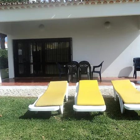 Casa Julio Dinis 12 * Albufeira