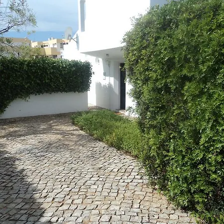 Casa Julio Dinis 12